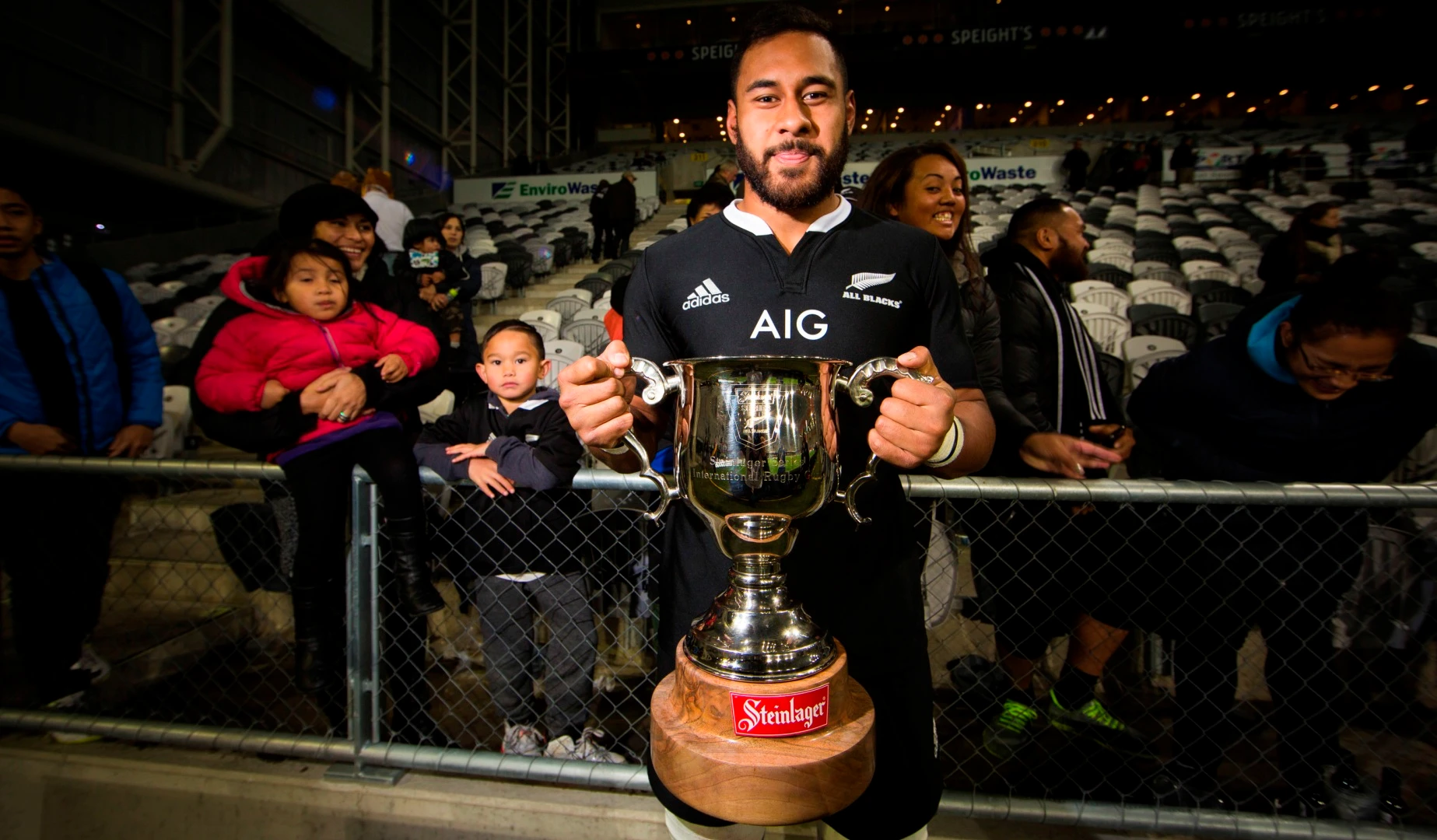 Tuipulotu signs new deal with the Blues