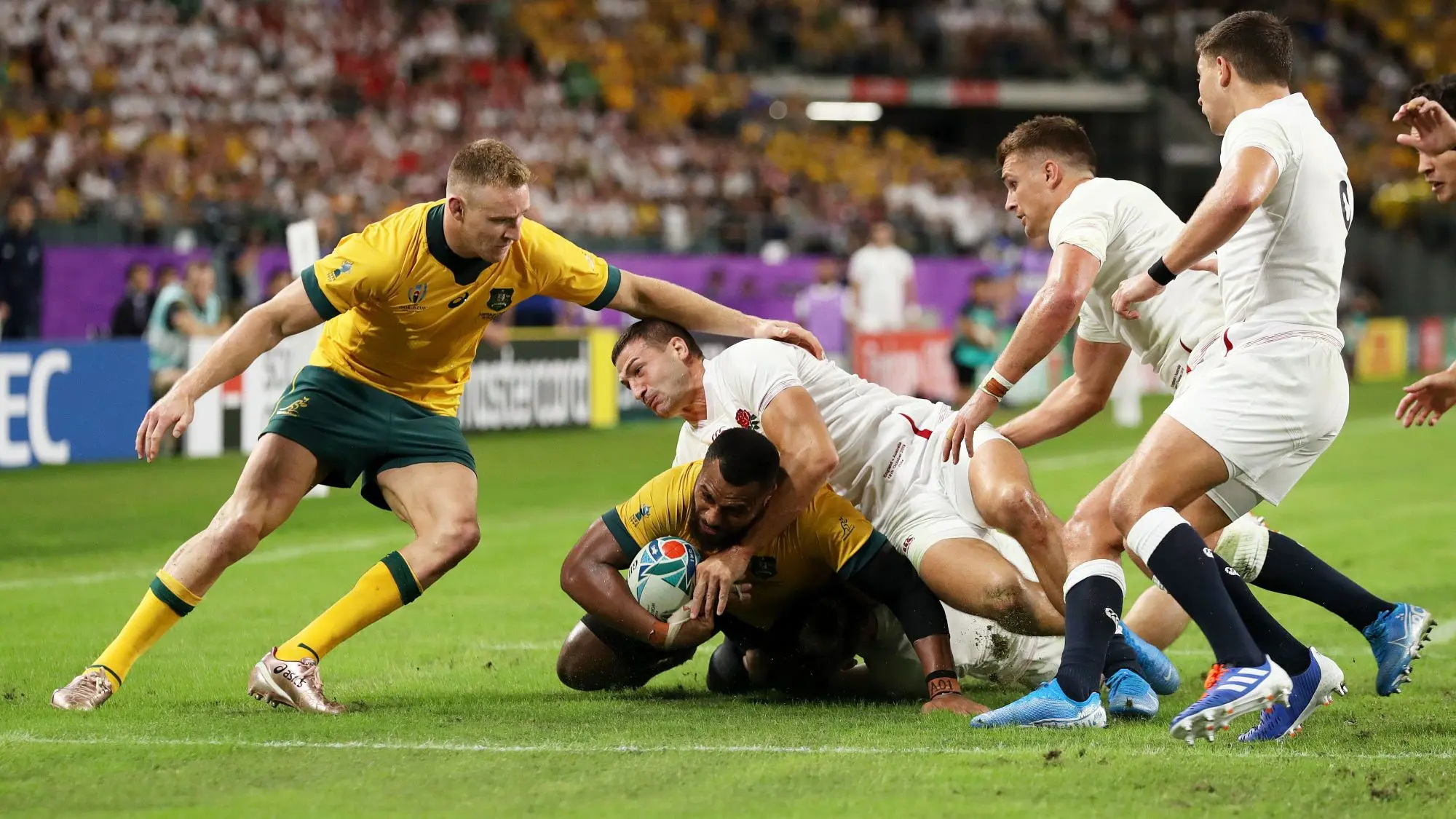 England overpower Wallabies to make semi-finals