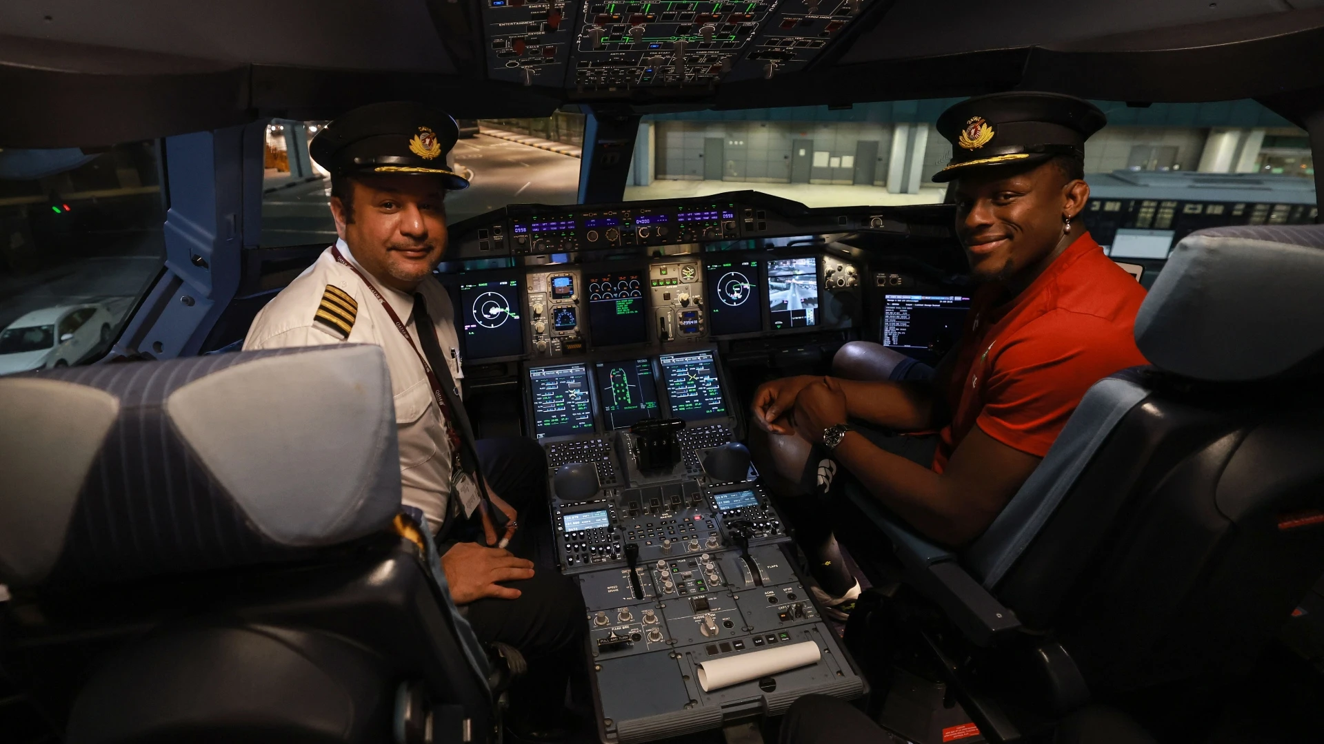 Maro Itoje poses with the pilot