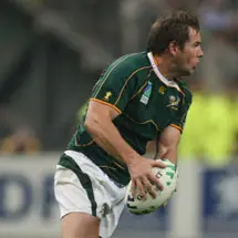 De Villiers issues James warning