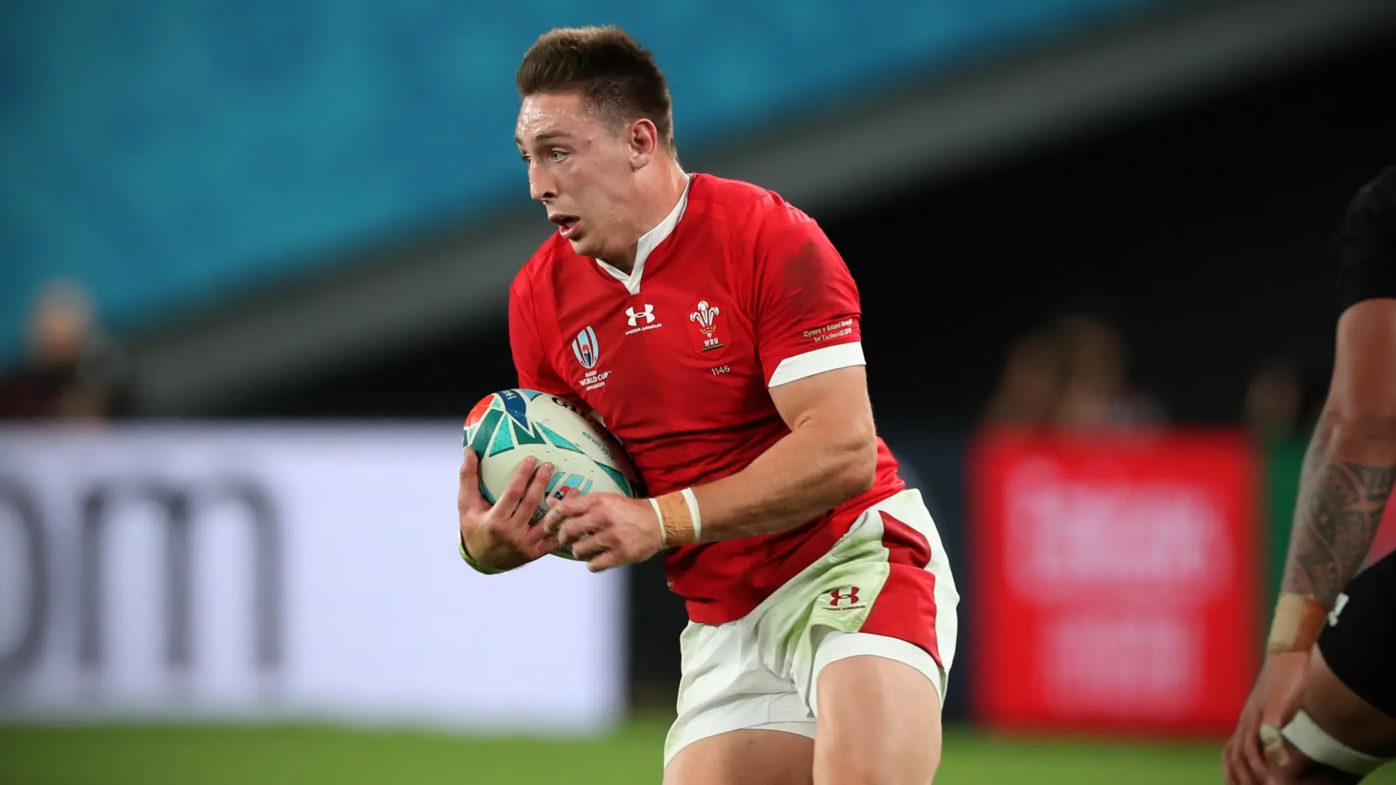 Wales hold off Gatland's Barbarians in Cardiff thriller