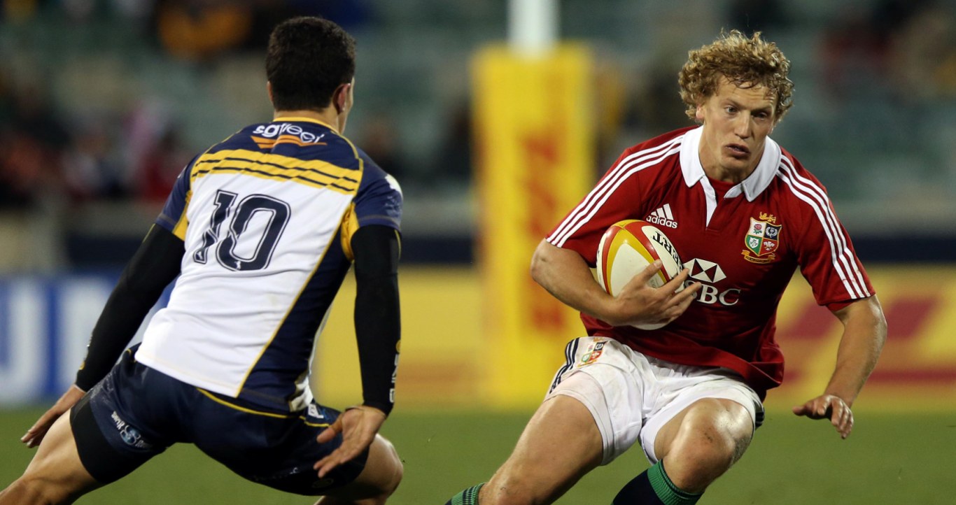 Twelvetrees excited by England centre battle