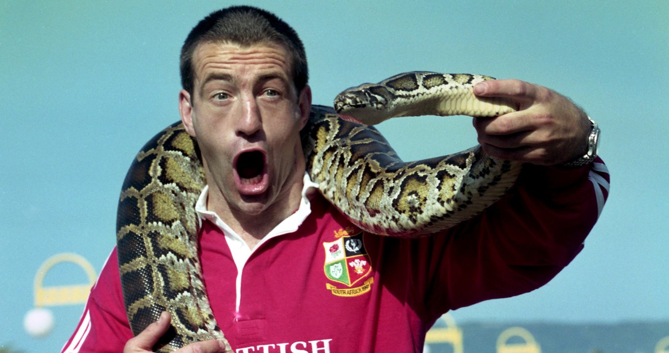 Bentley discusses how he resolved his sleeping problem