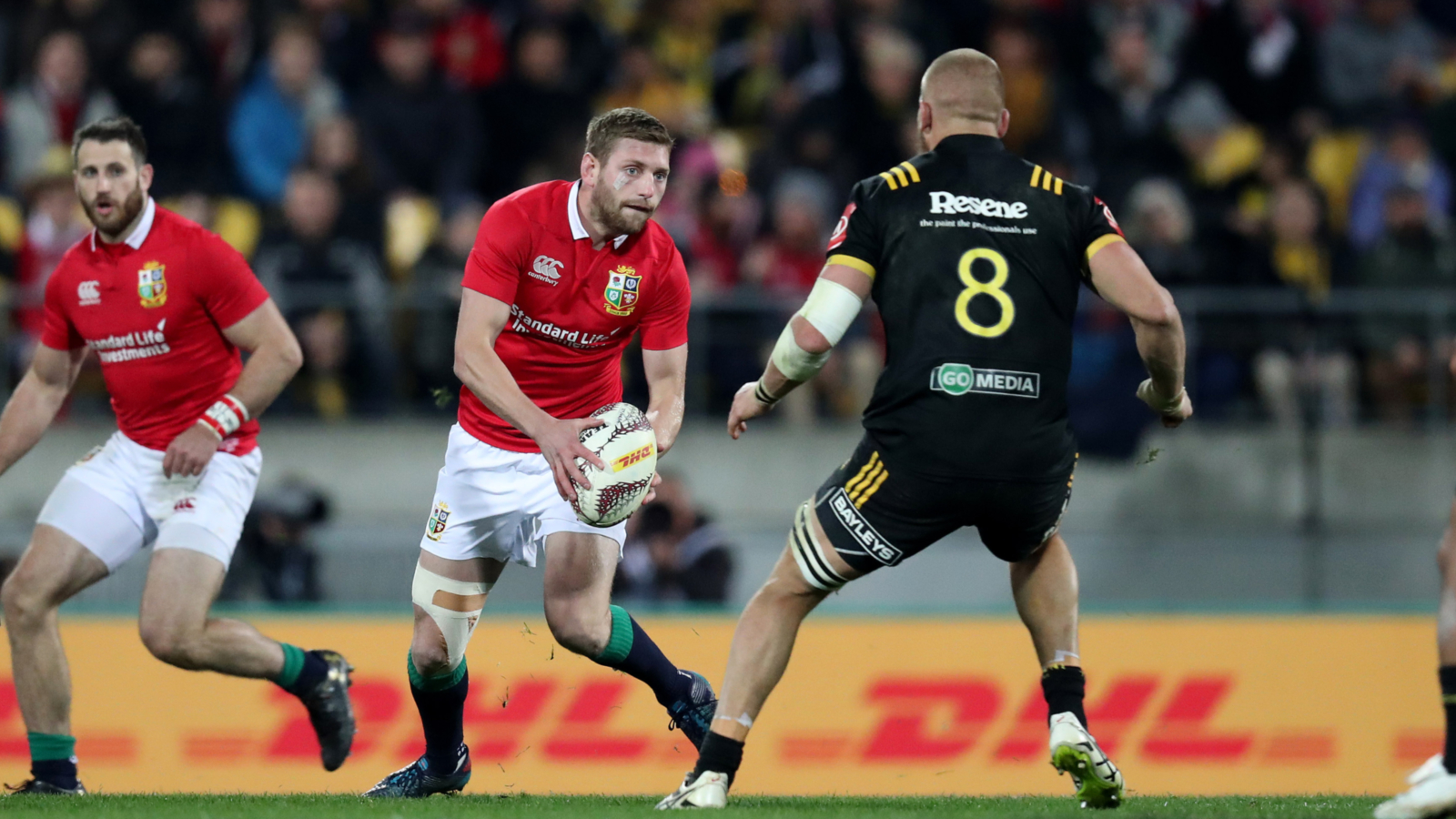 Russell inspires Scotland comeback against England