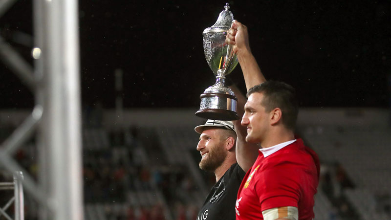 WarburtonReadTrophy Image