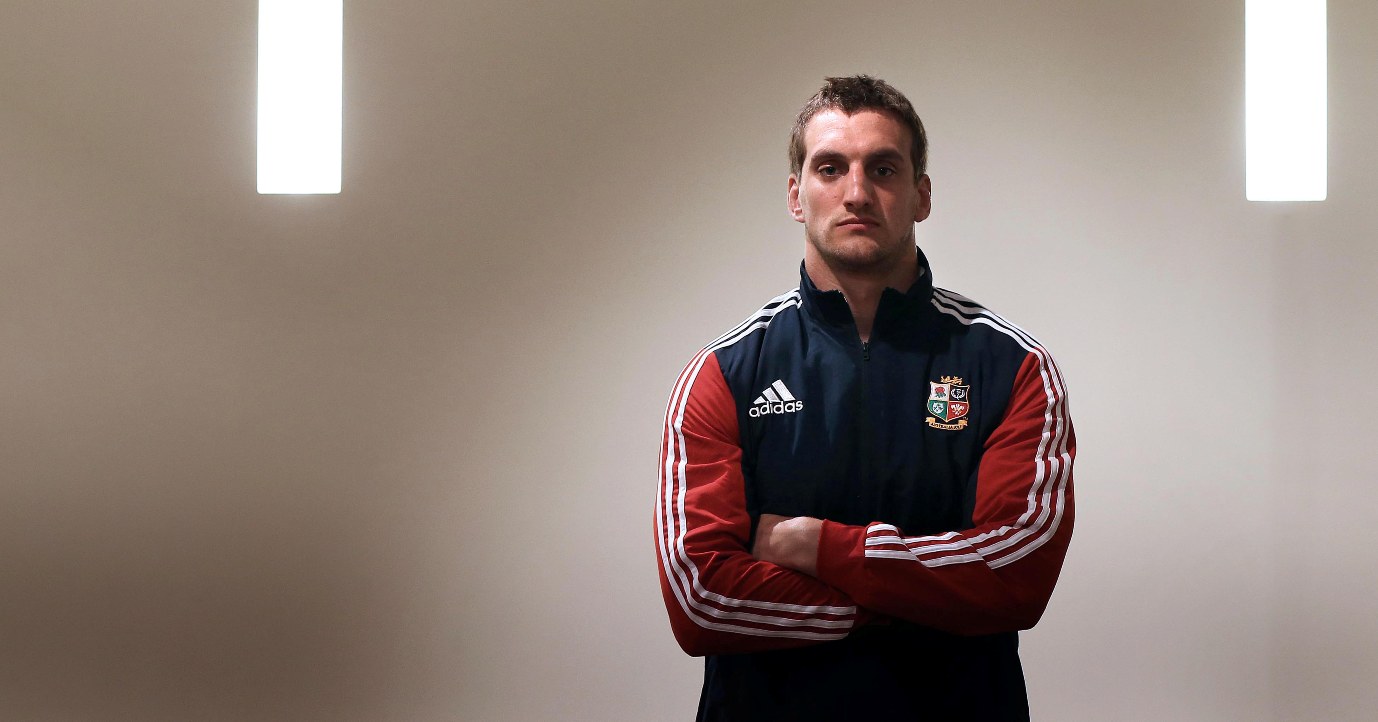 Warburton impressed as former Lion Powell returns to Wales