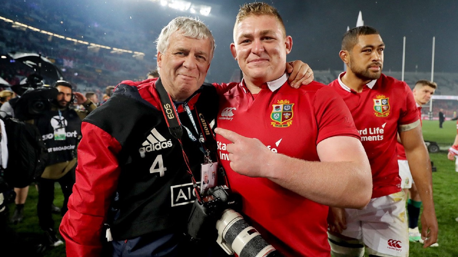 Feature: Being Gareth Edwards (and the rest of the team…)