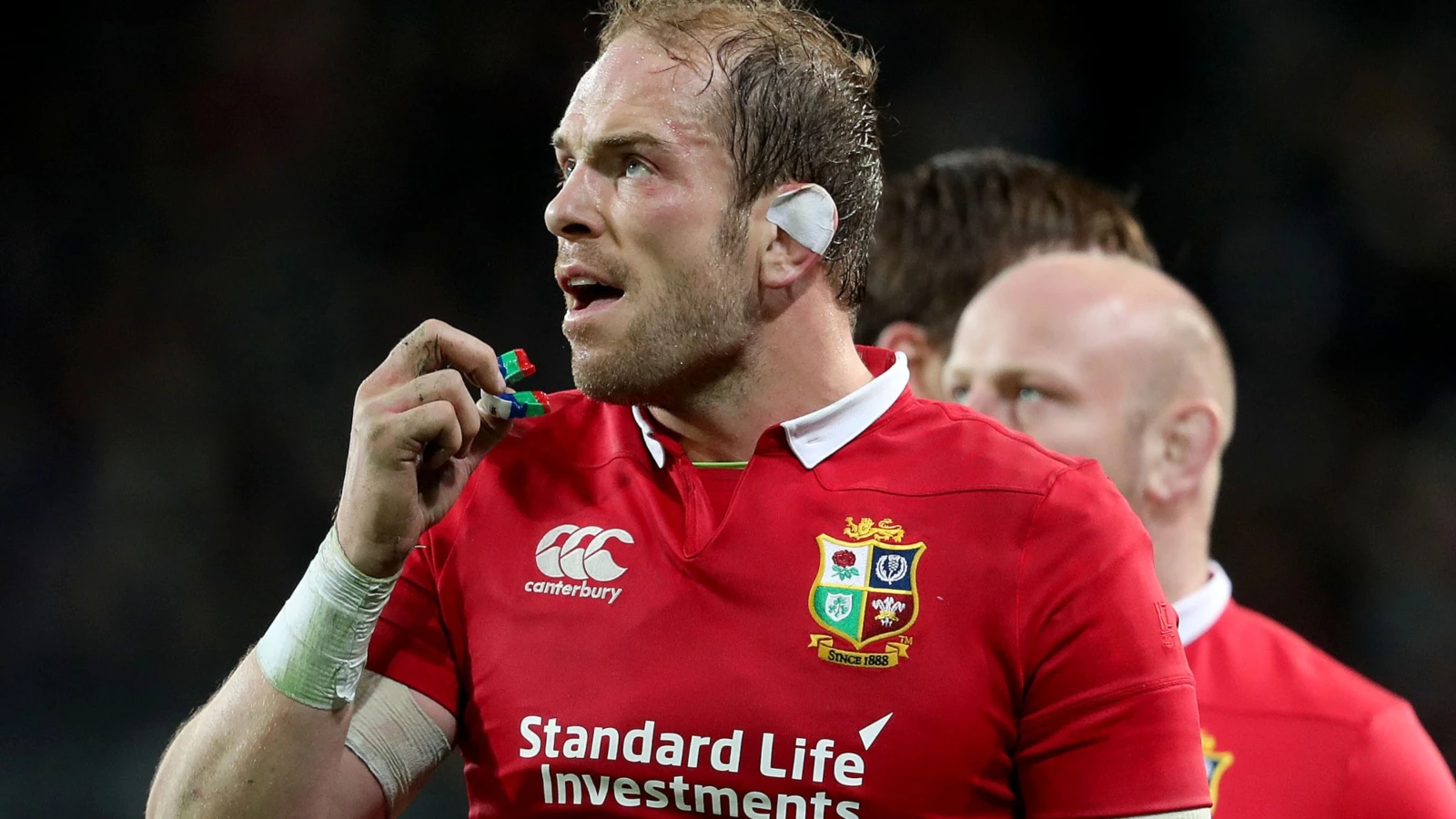 Alun Wyn Jones headlines Welsh team against England