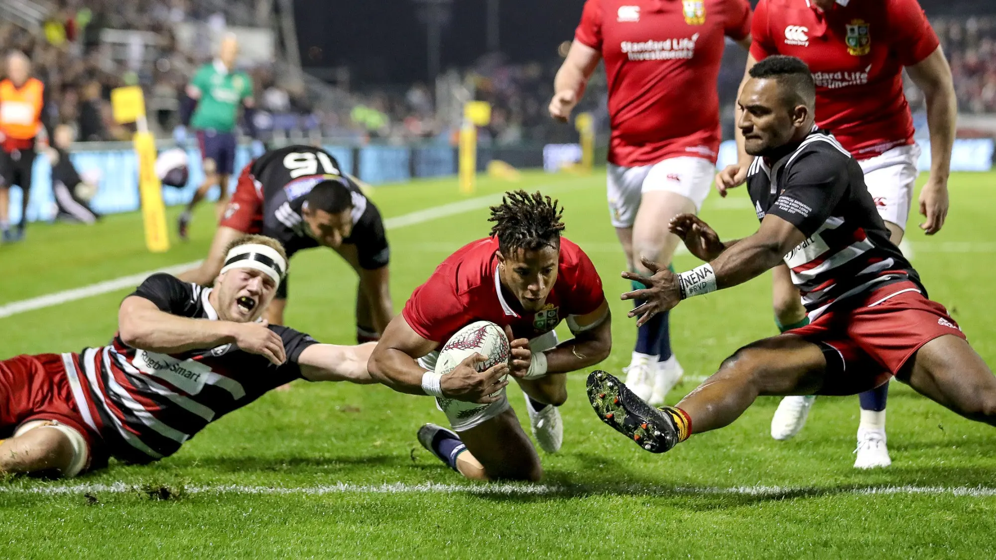 A Look Back: New Zealand Provincial Barbarians v Lions