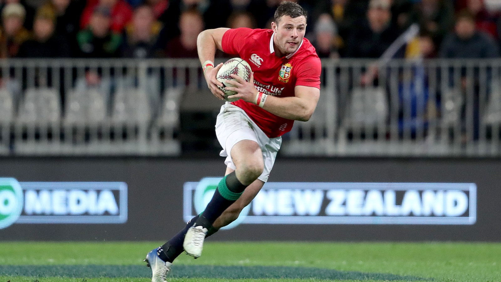 Henshaw to start at full-back for Ireland for first time in six years