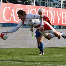 Duo target England roles