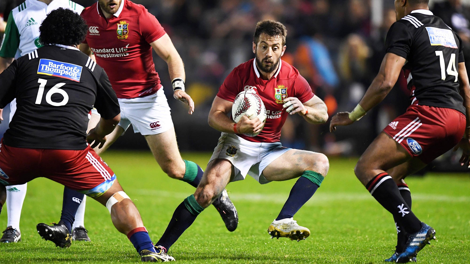 Laidlaw and Russell team up in half-backs