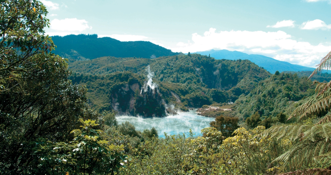 Start planning your trip to New Zealand
