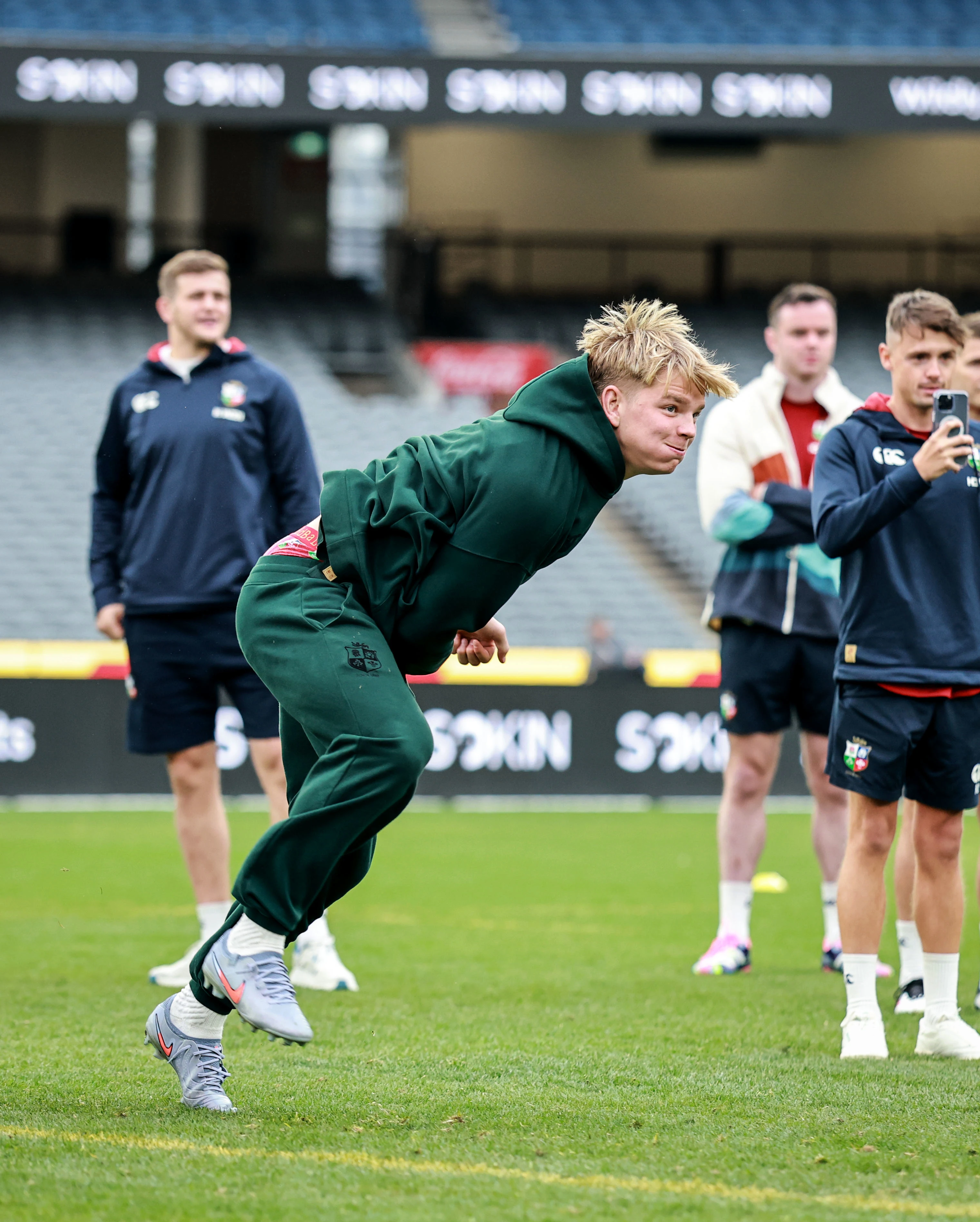 Henry Pollock bowling at the MCG - Captain's Run