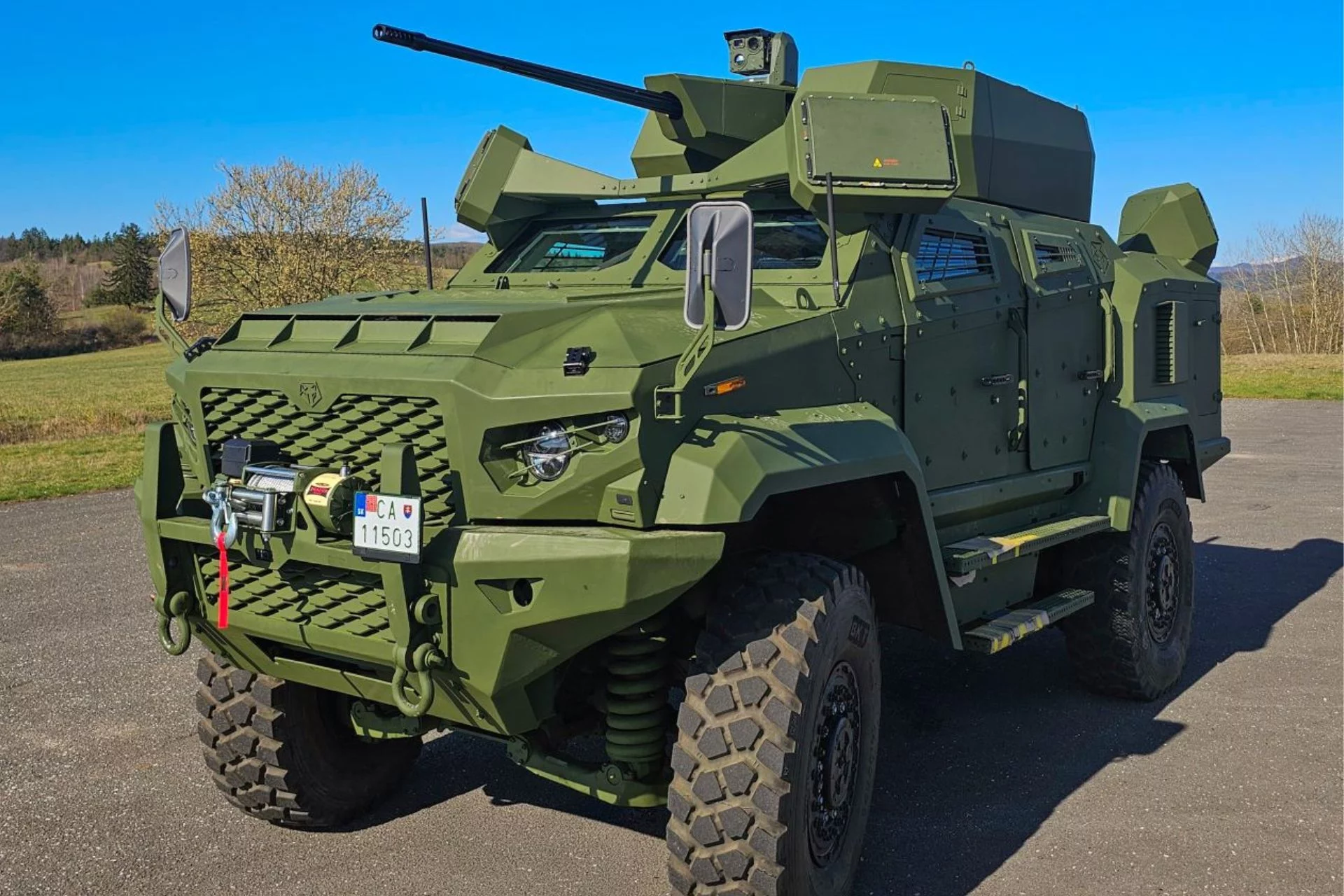 Development and Strategic Impact of the Slovak-made Wolf 25 AD air defense vehicle in the environment of countering threats against Ukrainian drones and armored vehicles. Full analysis of capabilities, how much it costs, what the tests in Ukraine showed