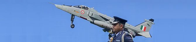 The IAF, the Indian Air Force, is recording the gradual withdrawal of Jaguars amidst the Mirage-2000's lifeline by 2039! Be careful, is it improving-modernizing the old Mirage 2000s and we are leaving them to their fate?