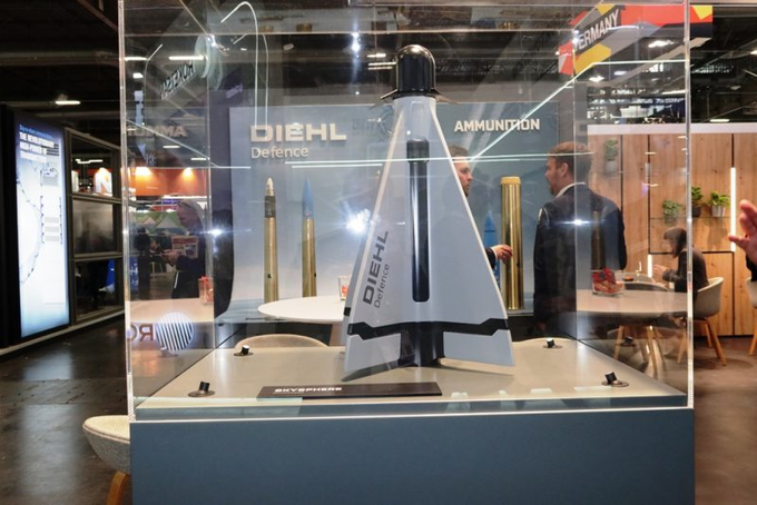 Euronaval 2024 – A Skysphere against drones from Diehl Defence    Working in close cooperation with Skysec, a Swiss company based in Turbenthal, canton Zürich, Diehl Defence is developing a military C-UAS hard-kill system named Skysphere