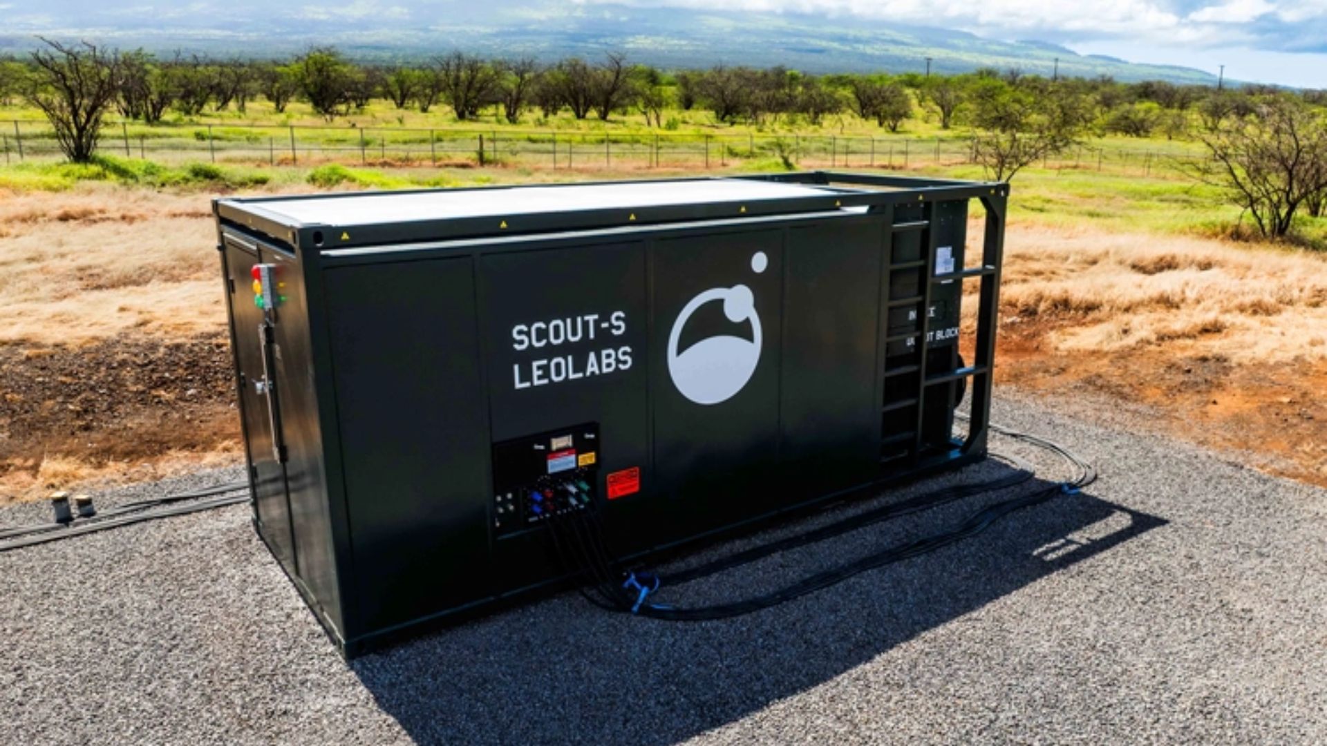LeoLabs' new 3D radar fits into a 20-foot box, tracks objects 143 miles above Earth The containerized Scout-S radar can track satellites for minutes during a single pass.
