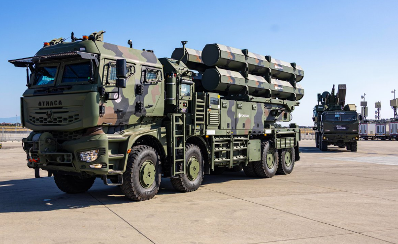 Βαλλιστικοί πύραυλοι και πολλά άλλα.