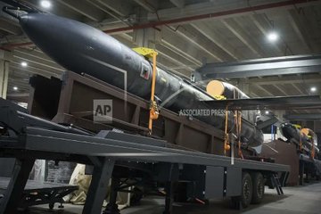 Exclusive information, full design report, what the designers want to achieve? The problem of transportation from England to Ukraine? The heavy cruise missile for Ukraine. Where did the Flamingo come from? A major threat to Russia.