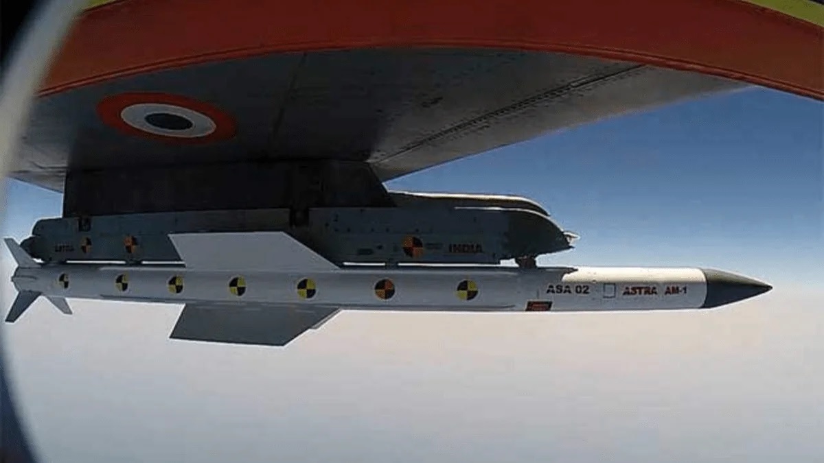 India opens up production of strategic missiles to private sector, Astra Mk-2 likely to be first program! The missile is reported to have a strike range of 180-200 km and will be integrated into Rafale Marine, Tejas Mk-1A, MiG-29, Su-30MKI