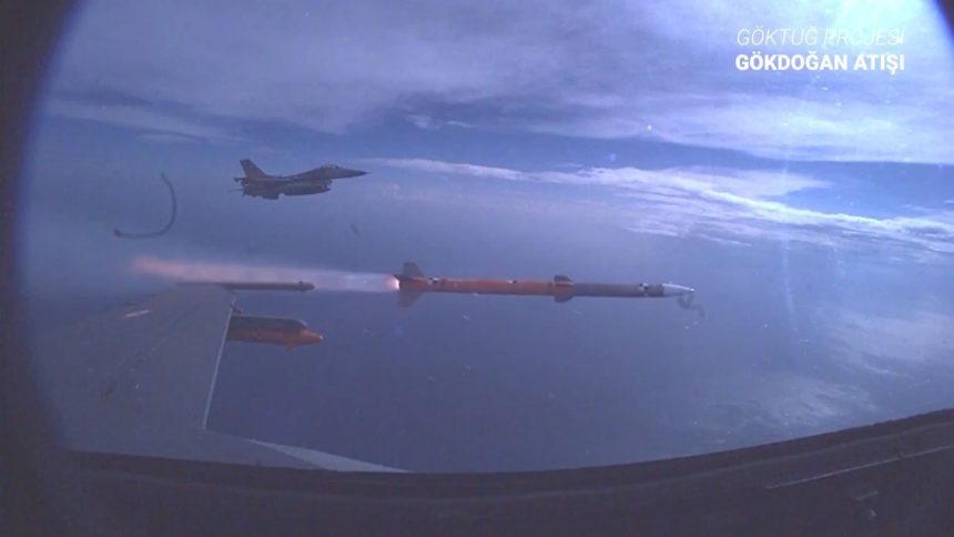 Turkey Test Fires Gökdoğan and Bozdoğan Air-to-Air Missiles