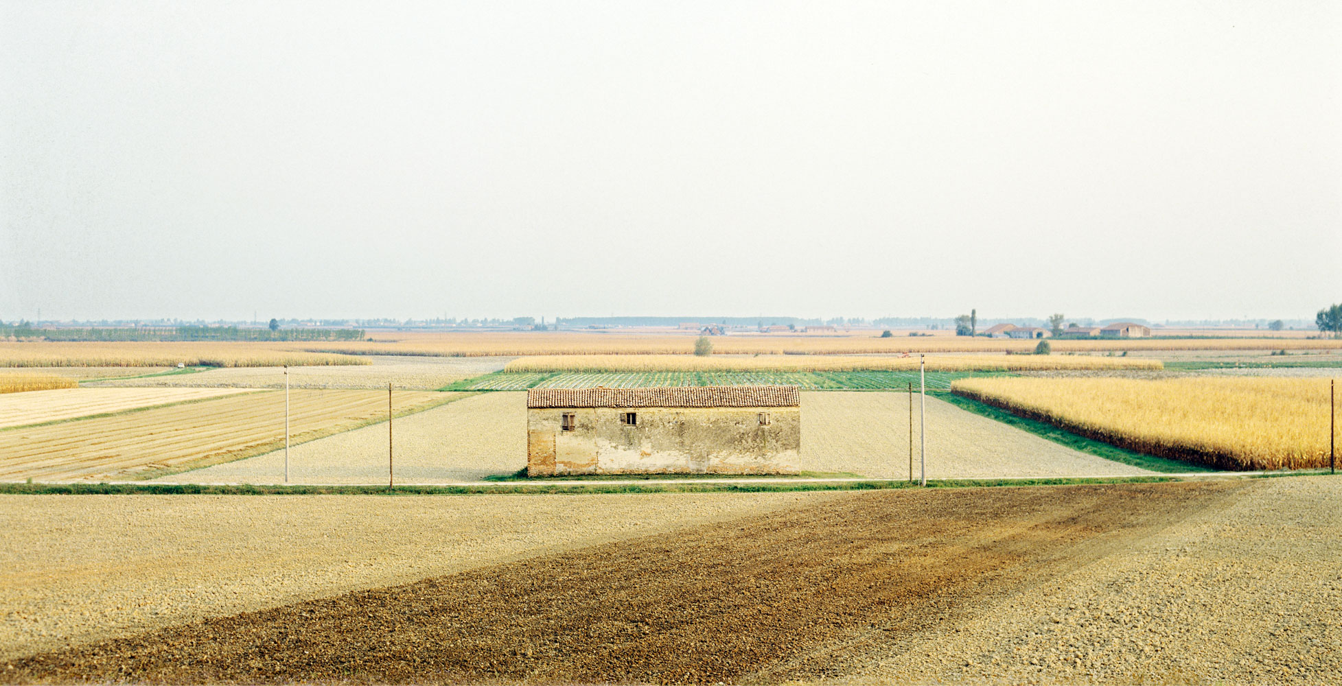 Archivio Luigi Ghirri Il Profilo delle Nuvole