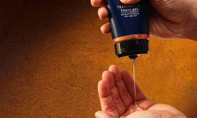 Errori da evitare durante la rasatura delle pelli sensibili 