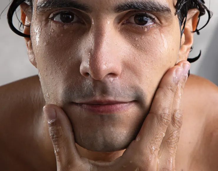 Waarom is het belangrijk om je gezicht te wassen?