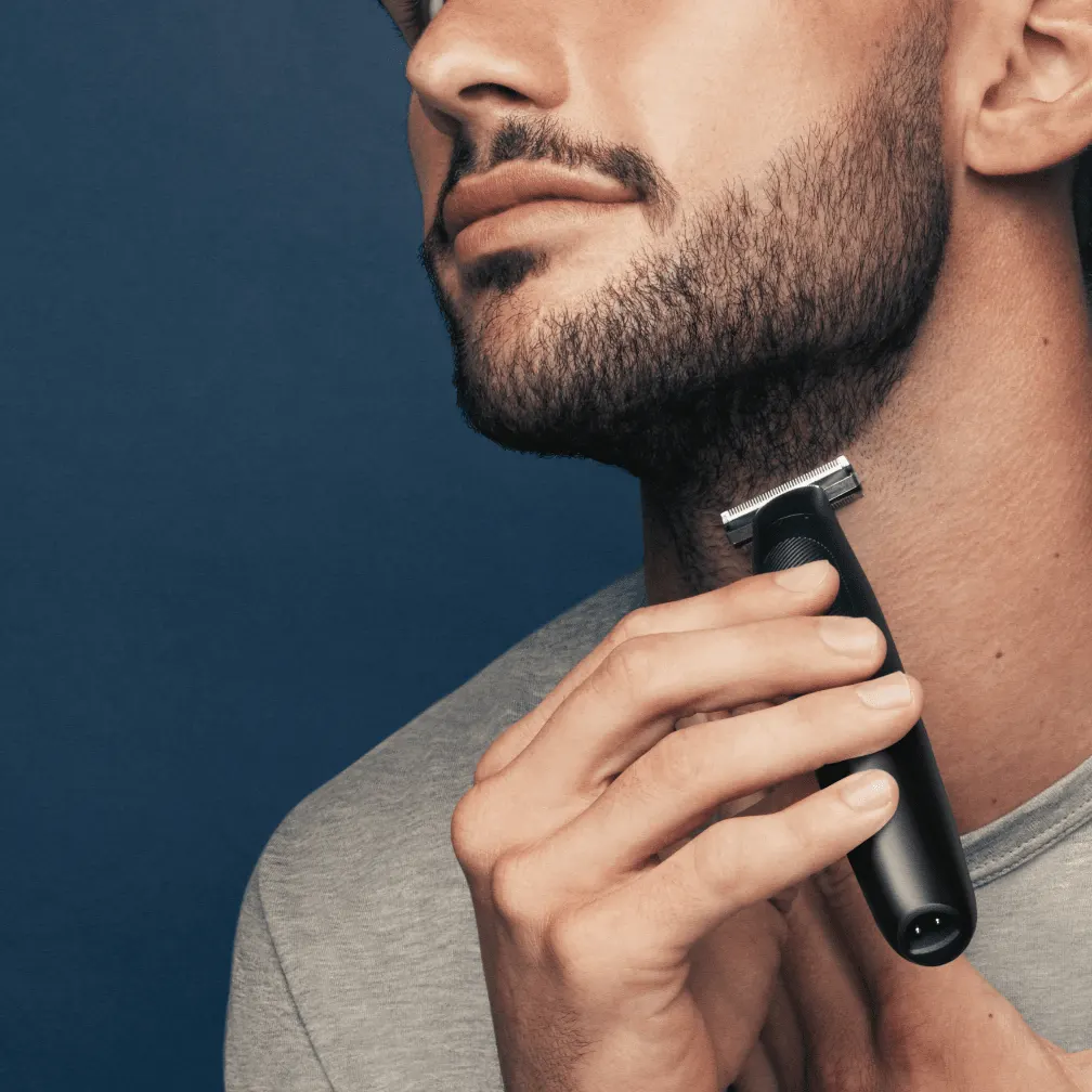 Corte com aparador de barba curta King C. Gillette Masculino Style Master para um barbear fácil