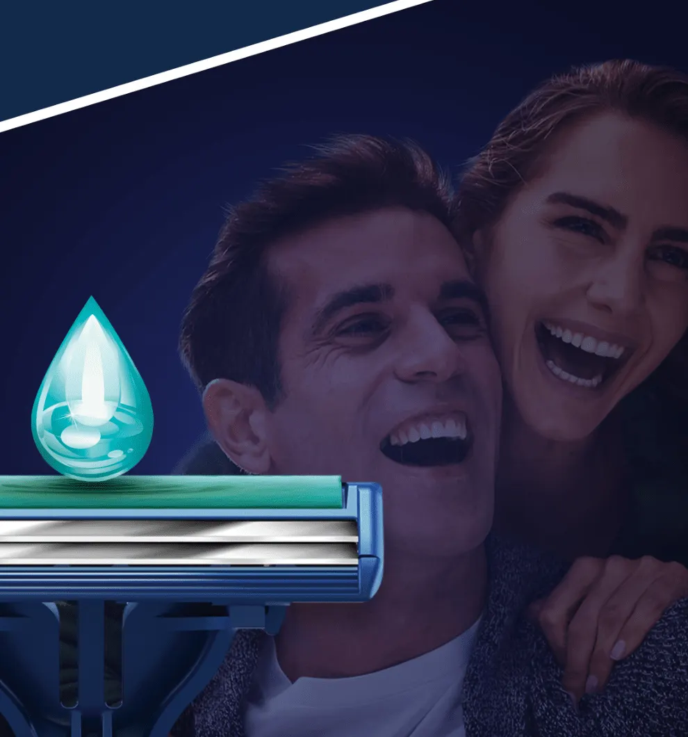 Το ξυραφάκι Gillette BlueII Plus Slalom για άνδρες διαθέτει μια λιπαντική λωρίδα που προσφέρει απαλό ξύρισμα