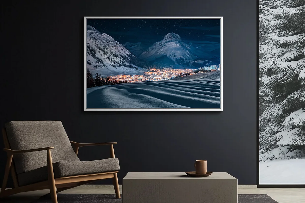 The Basel floater frame allows the ultraHD metallic print behind acrylic glass with a wintery mountain town to appear to float. 
 