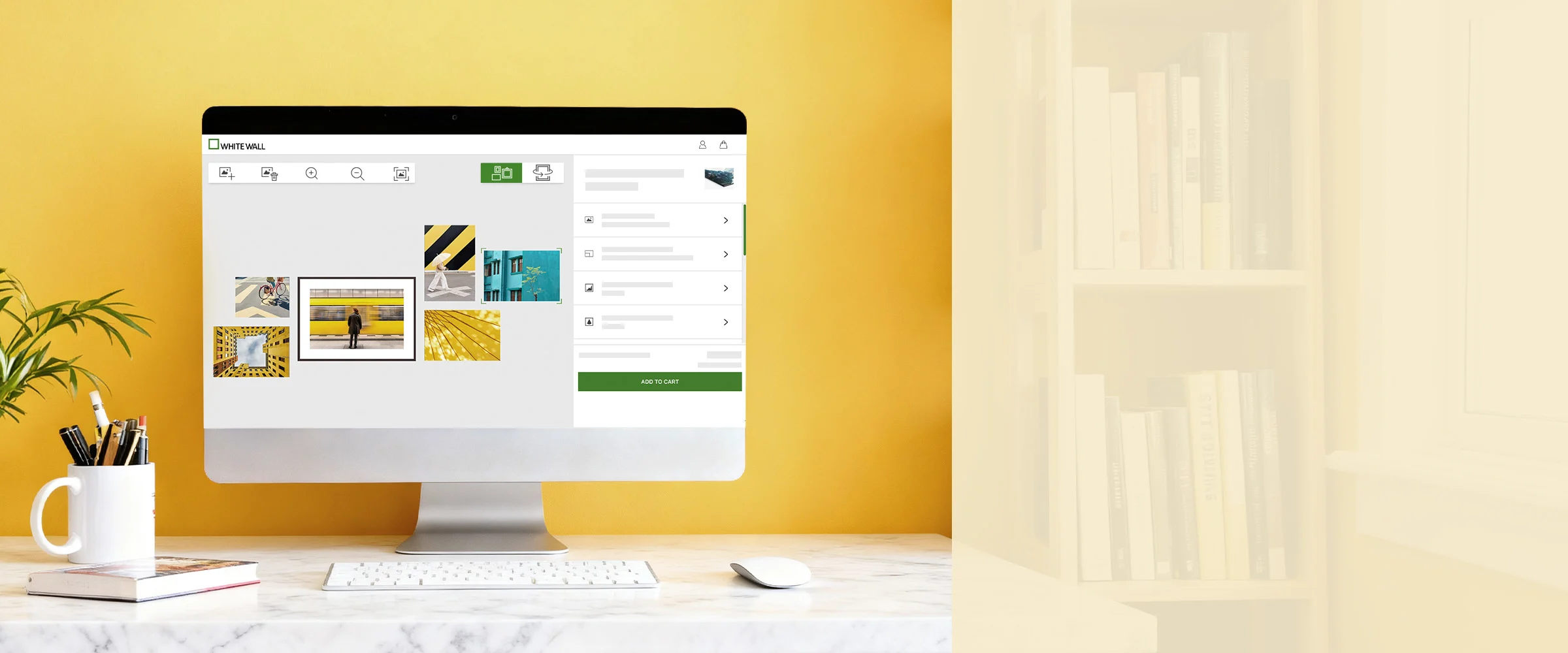 Bureau avec un configurateur multiproduits présentant différents cadres photo et options de personnalisation.
