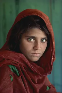 afghan girl.