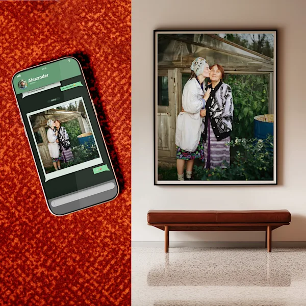 smartphone lying next to a wall art print demonstrating that you can print smartphone images in large formats at whitewall.