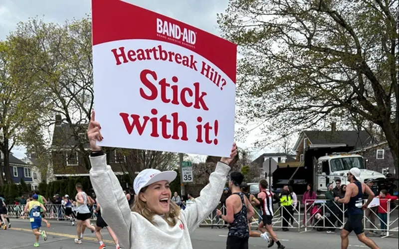 Card Band-Aid Runs With Boston Marathon to Promote 5 Day Protect