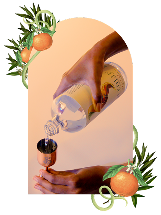 Seedlip pour into a measuring cup