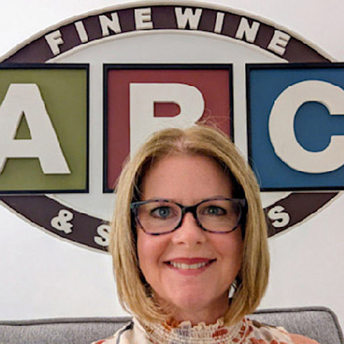 Lisa Bowes