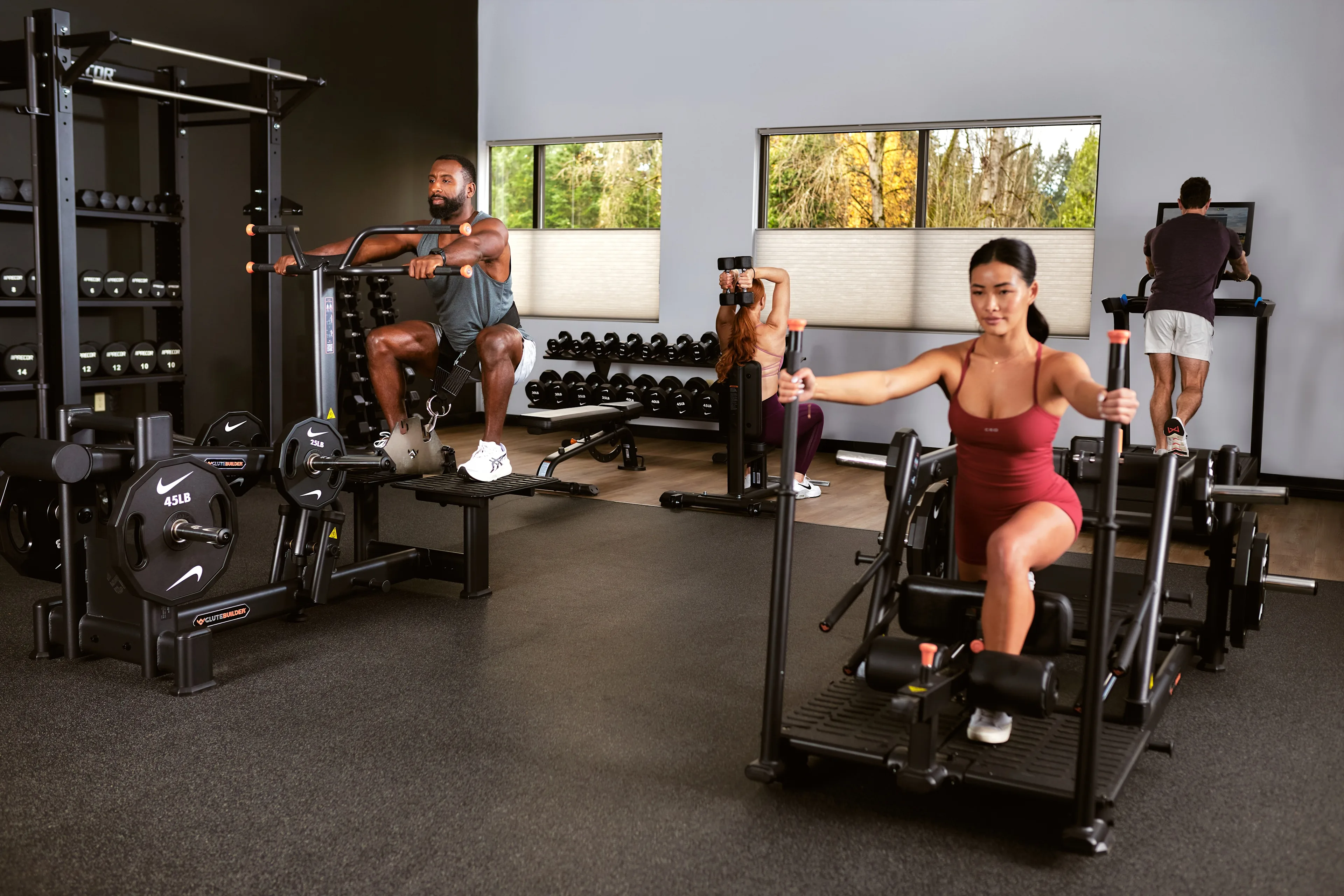 Belt Squat StepUp WideShot