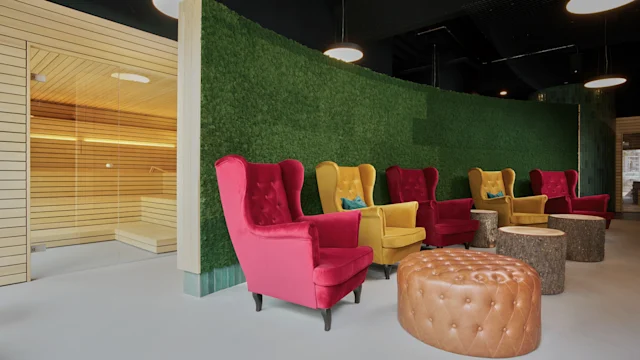 Move & Shine - Wellness Area 1