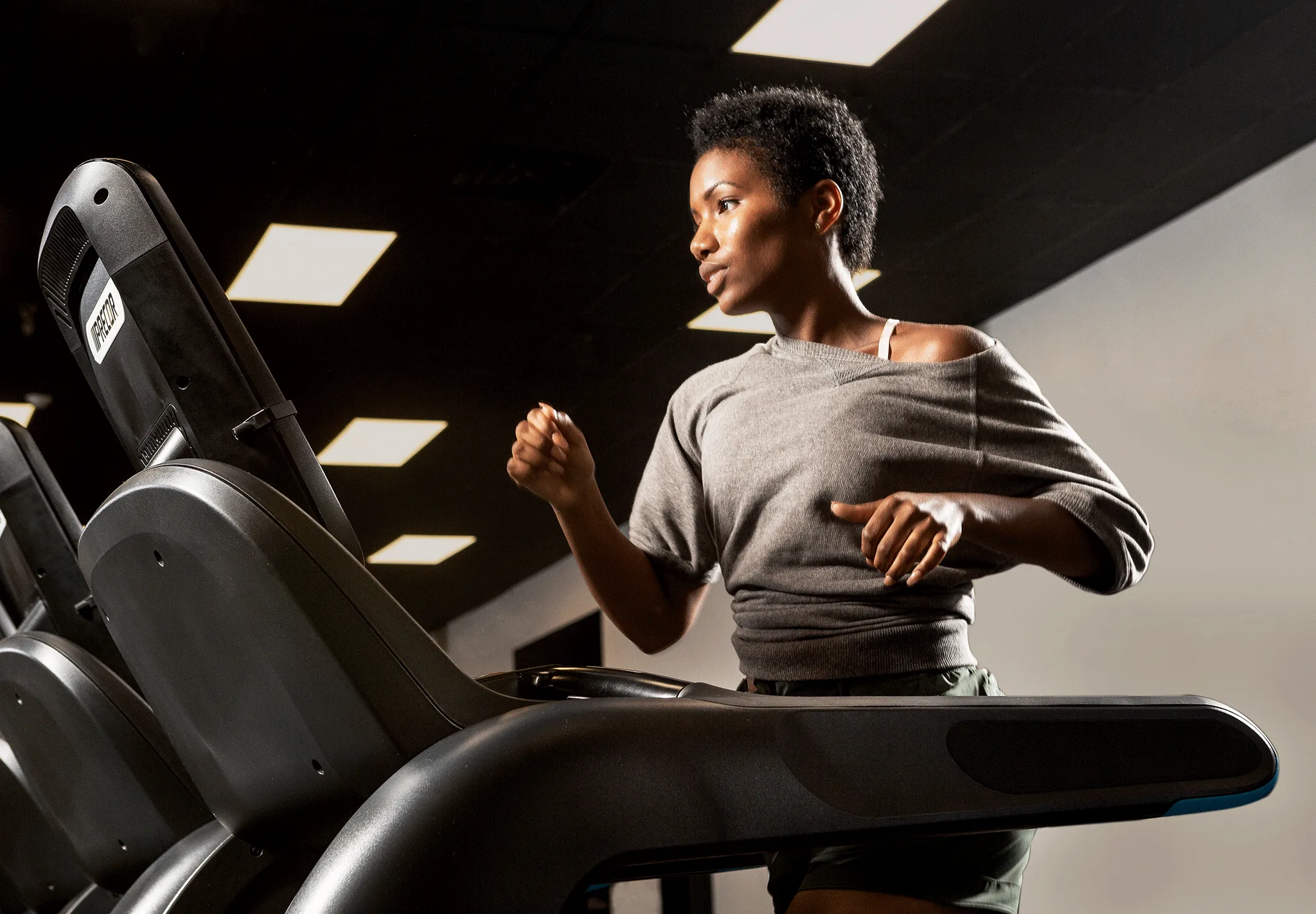 P82 and P62 Touchscreen Consoles | Precor