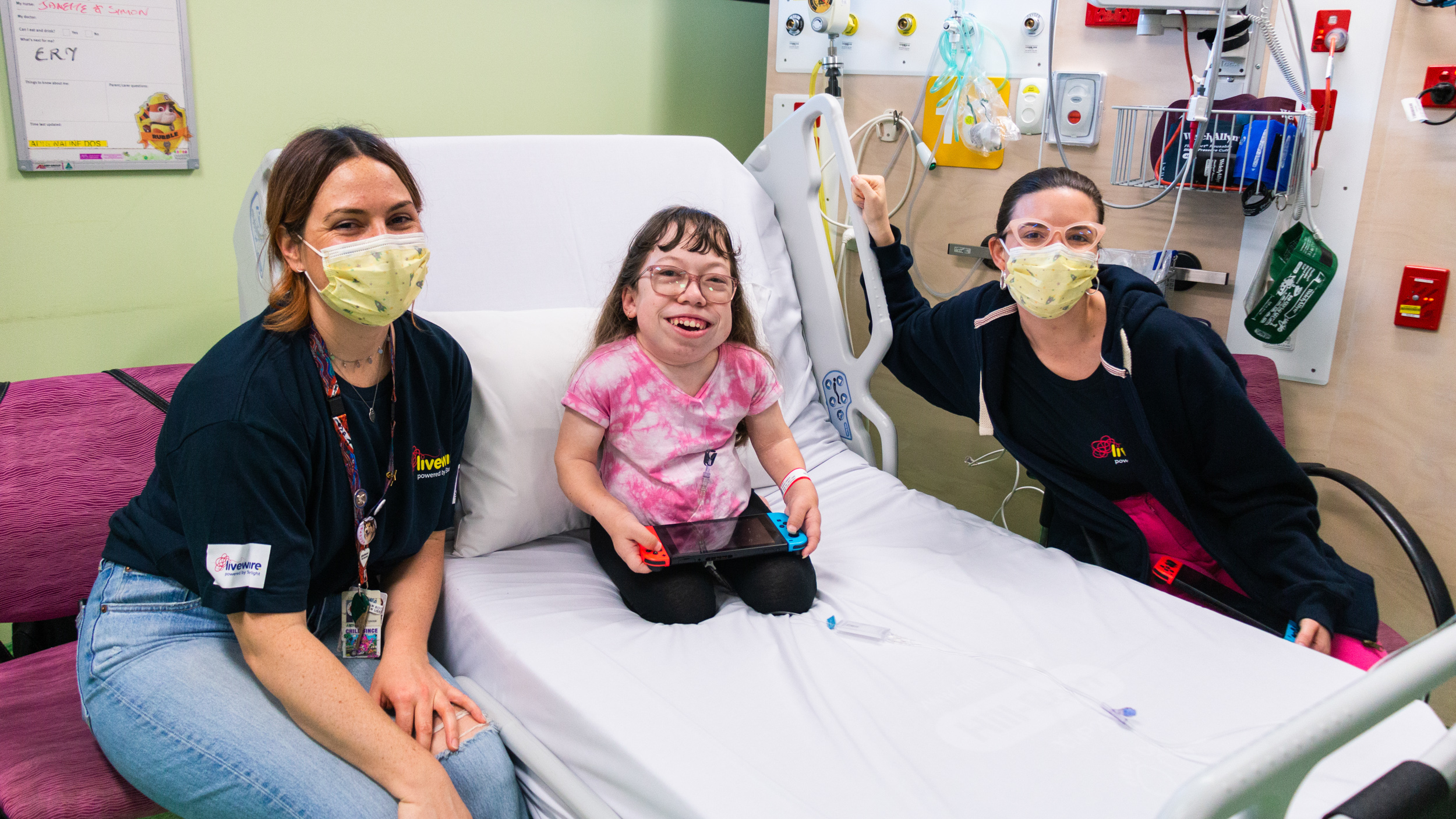 Sophie and Livewire Facilitators on the ward