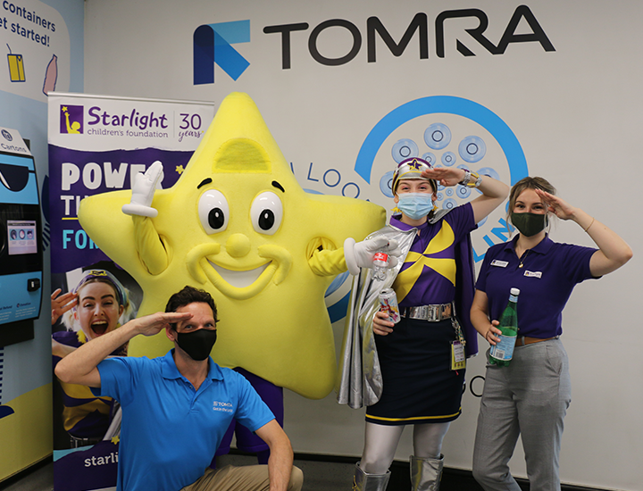 TOMRA recycling with StarMan and staff - banner