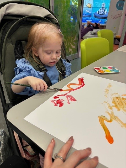 Florence doing crafts in the SER