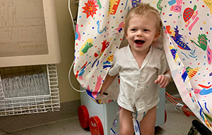 Eden in hospital - card