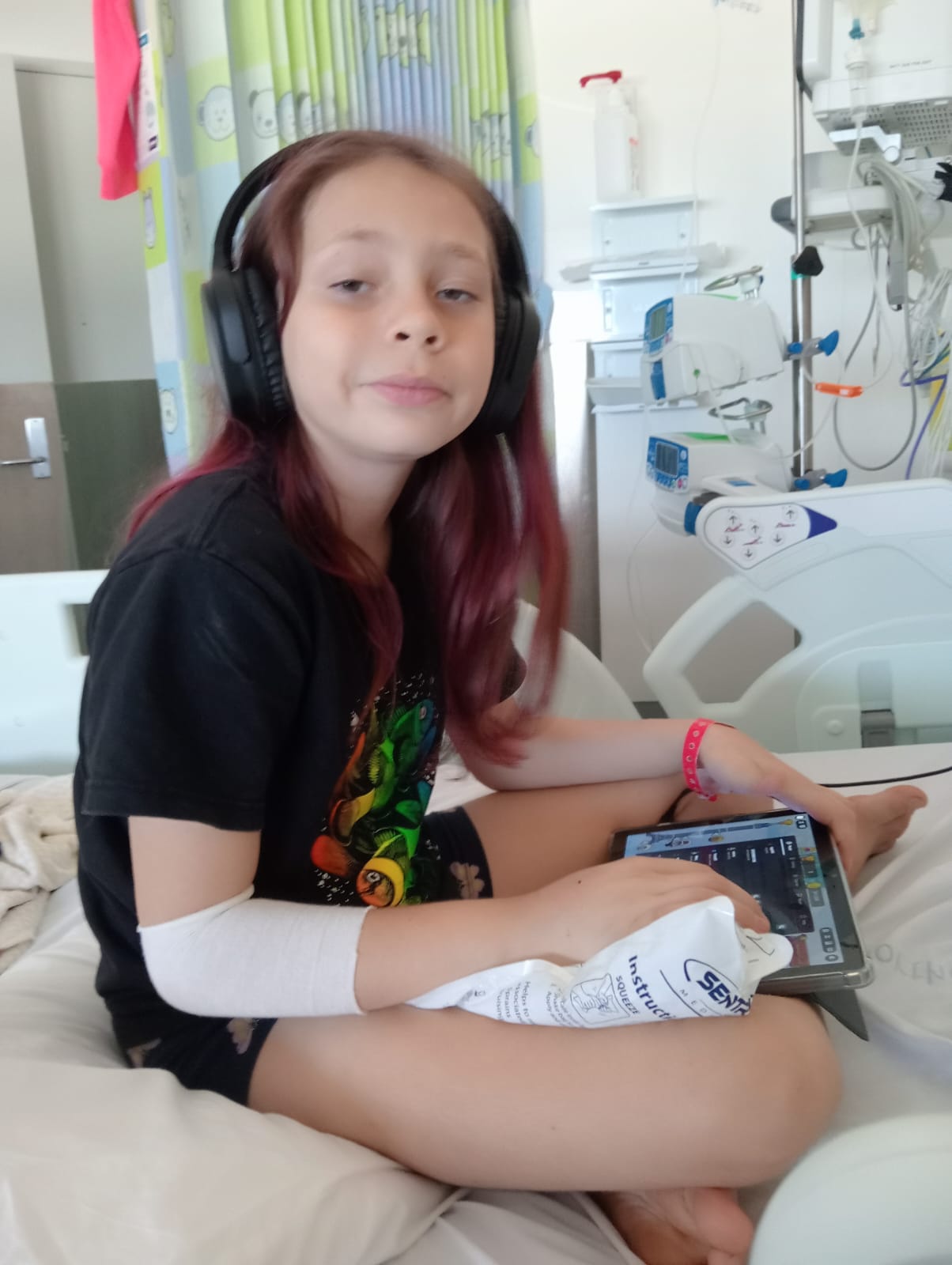 Dakota chilling in hospital