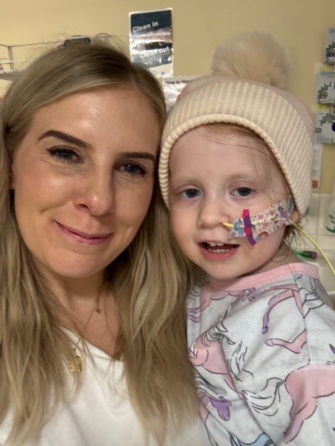 Florence with Mum in hospital