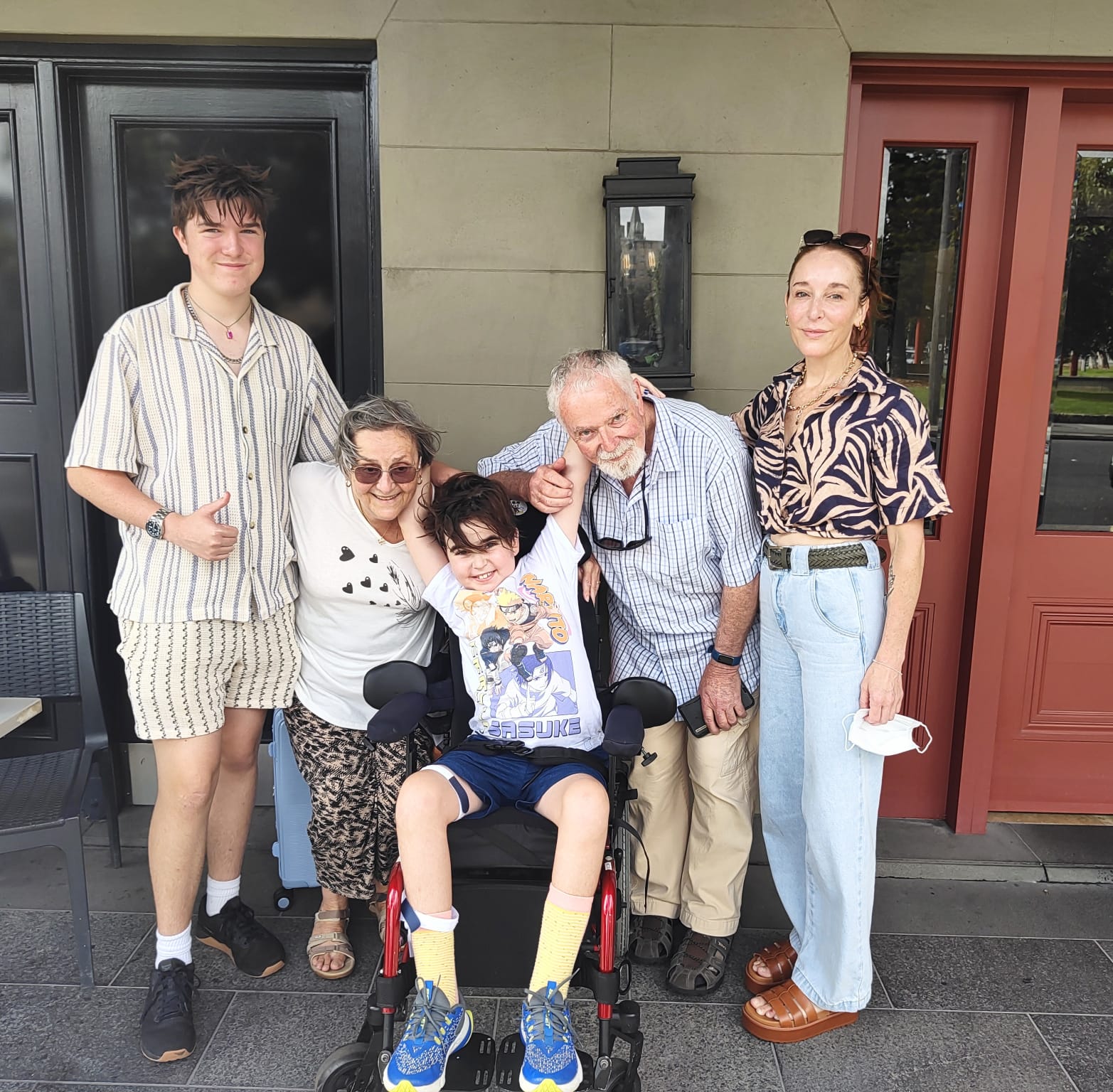 Leo and family