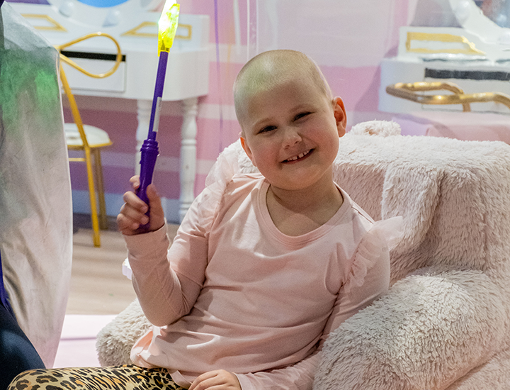 Amelia with star wand - banner