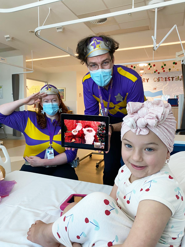 Captain Starlight visiting Isla on the ward